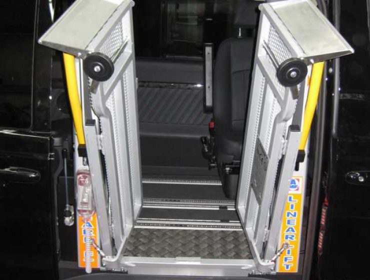 AMF-EASP1085 Mercedes-Viano-12-1