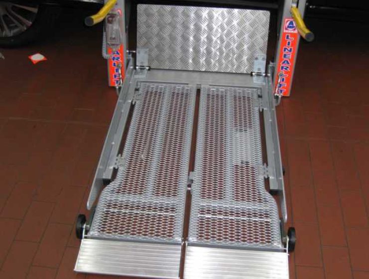 AMF-EASP1085 Mercedes-Viano-12-3