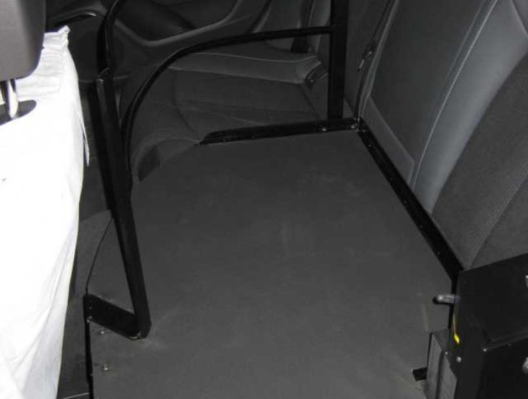 Ablageplatz für Rolli Audi-A6-14-1