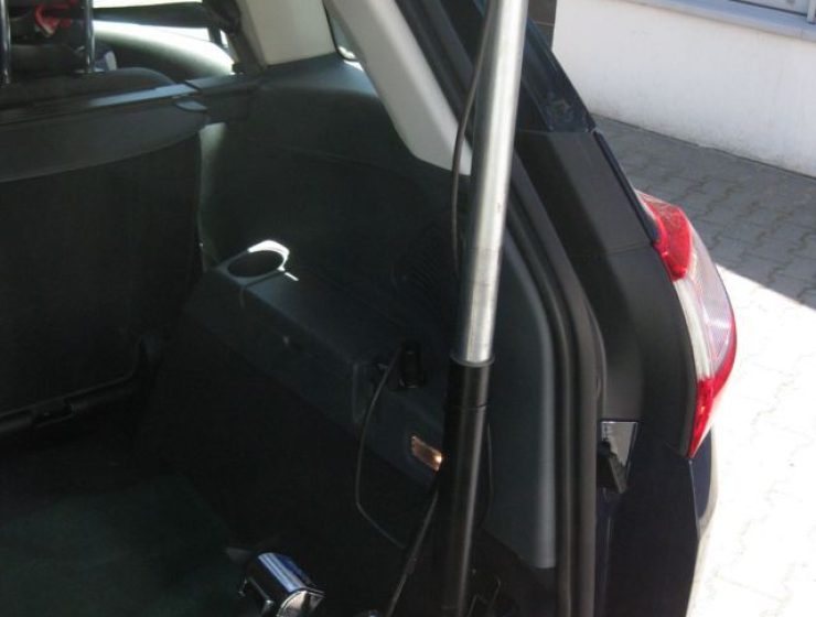 Adapt-Carolift40 Ford-C-Max-13-6