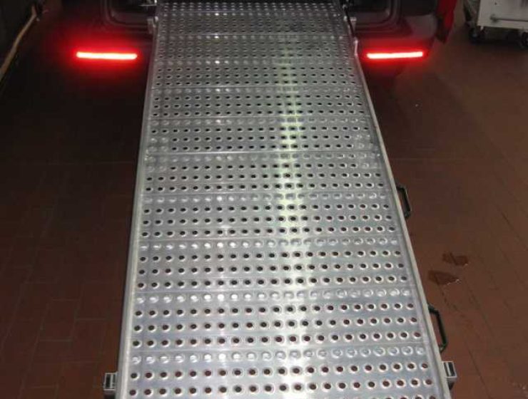 Auffahrrampe-AMF-240x80 VW-T5-14-2