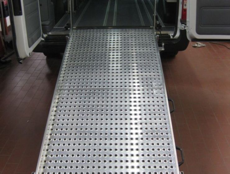 Auffahrrampe-AMF-280x90 Transit-13-1