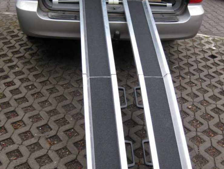 Auffahrschienen-auf-Welle Kia-Carnival-02-3