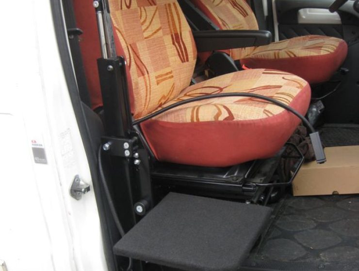 Aufrichtehilfe-Wohnmobil-2