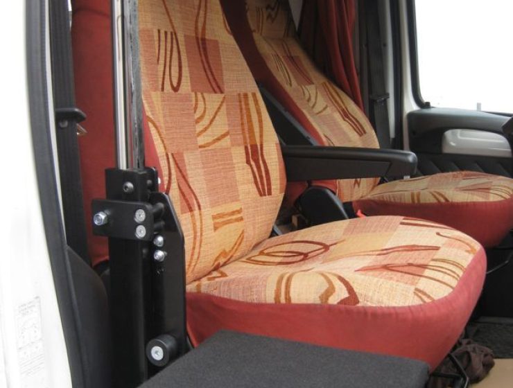 Aufrichtehilfe-Wohnmobil-4