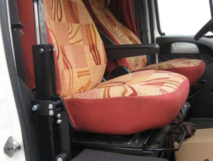 Aufrichtehilfe-Wohnmobil-5