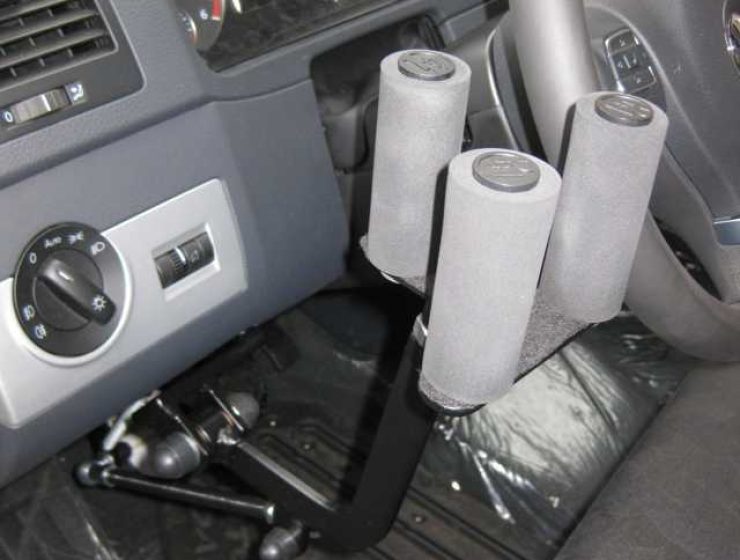 Berlin-II-links-mit-Tetragriff VW-T5-11-1