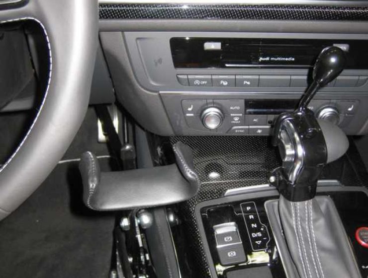 Berlin-rechts-T-Griff Audi-S6-14-2