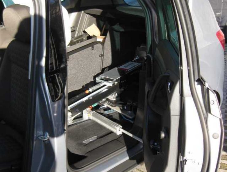 EDAG Opel-Meriva-13-8