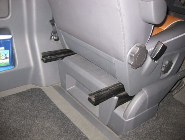 Fahrersitz-nach-hinten VW-T5-13-2