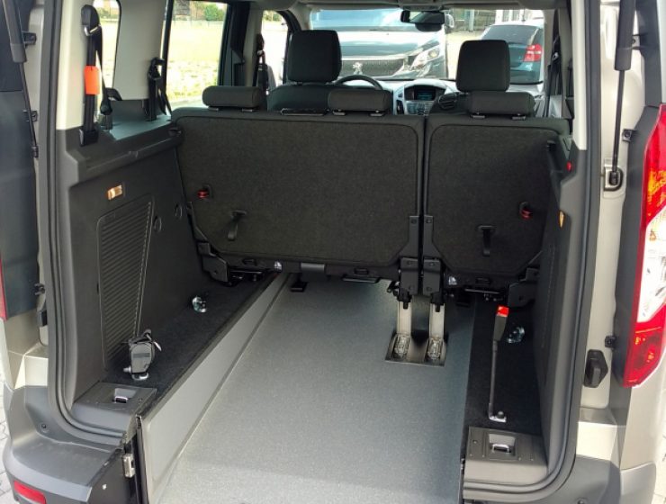 Ford_Turneo_Connect_03