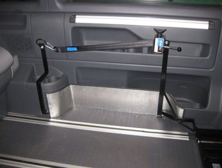 Gurt fuer leeren Rolli VW-T5-1