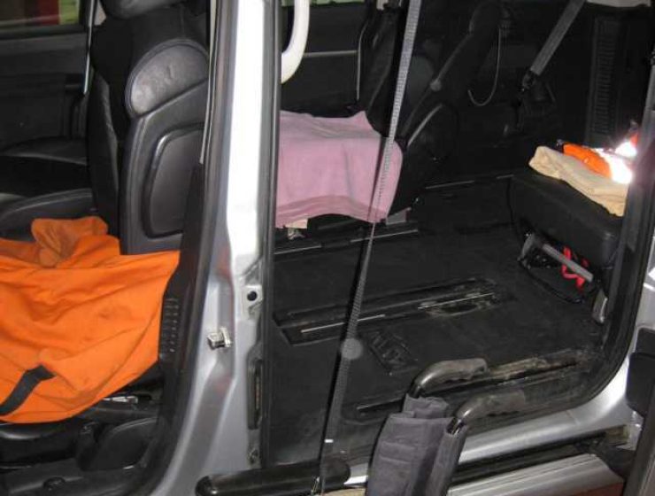 Kivi-Ladewinde Citroen-C5-06-6