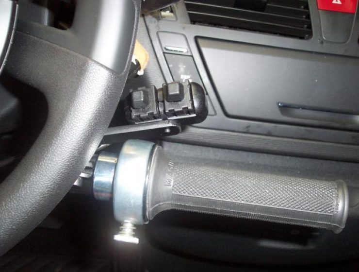 Motorradgas mit Sat C4-07-1