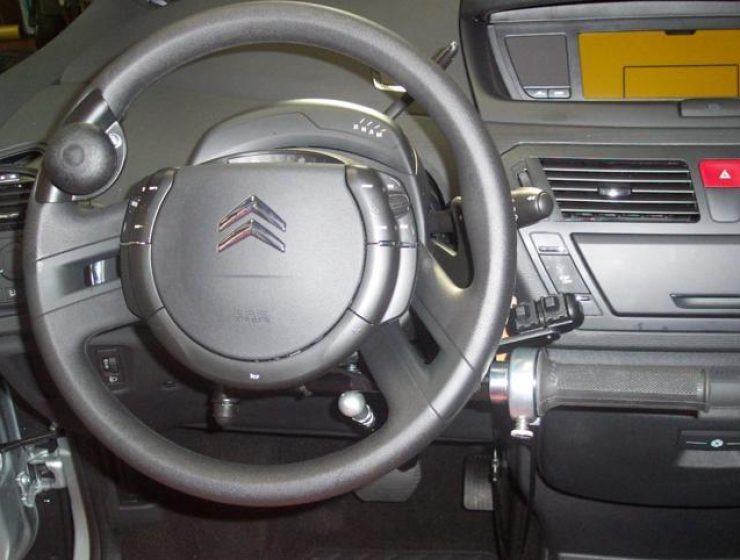 Motorradgas mit Sat C4-07-2