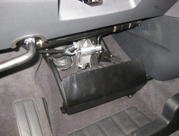 Pedalabdeckung_VW_Multivan_01