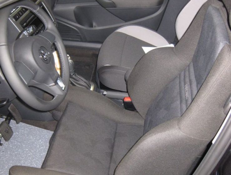 Recaro-Orthopaed-kurze-Sitzflaeche