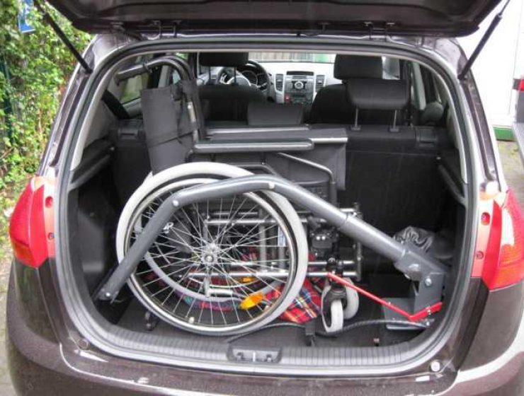 Rollstuhlkran-95 Kia-Venga-10-1