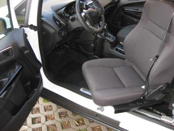 Schwenksitz-Fahrerseite Ford-B-Max-14-7