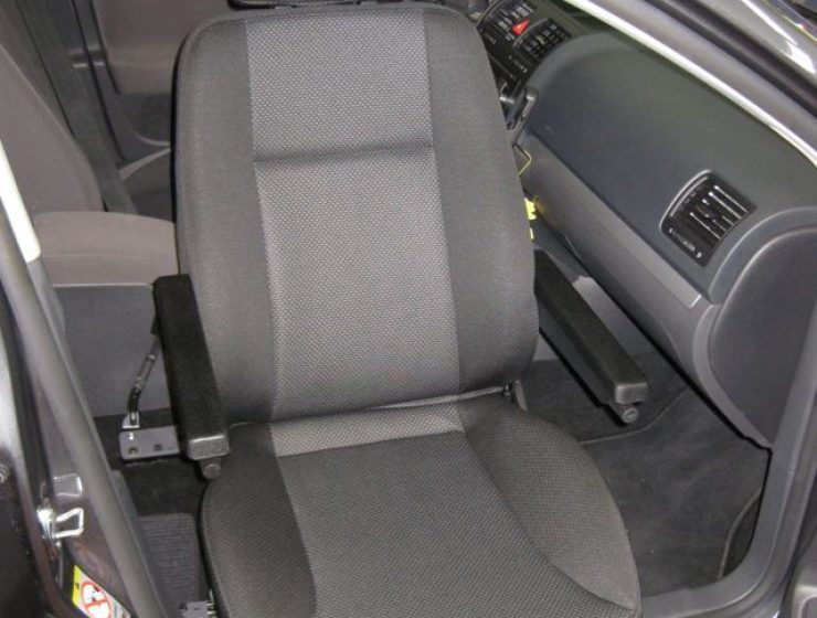 Schwenksitz VW-GolfVI-Variant-09-3