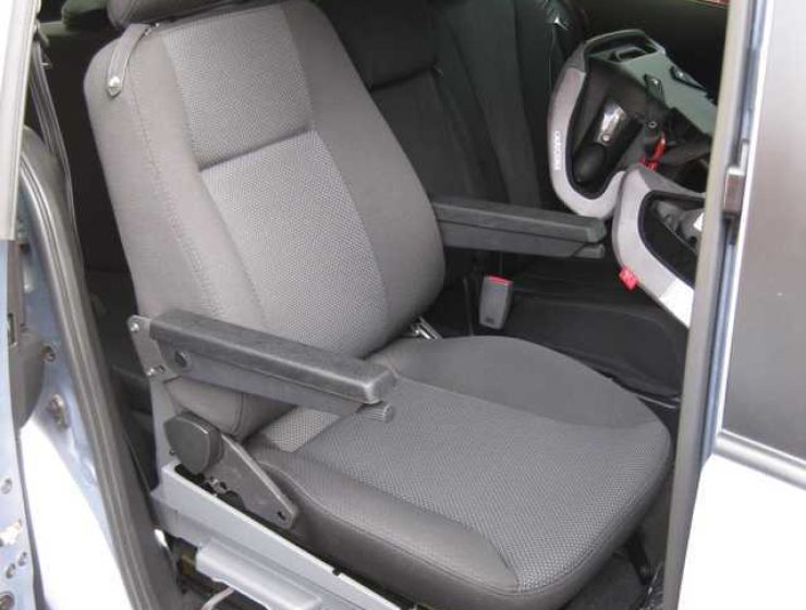 TurnyHD-hinten-rechts Mazda5-12-1